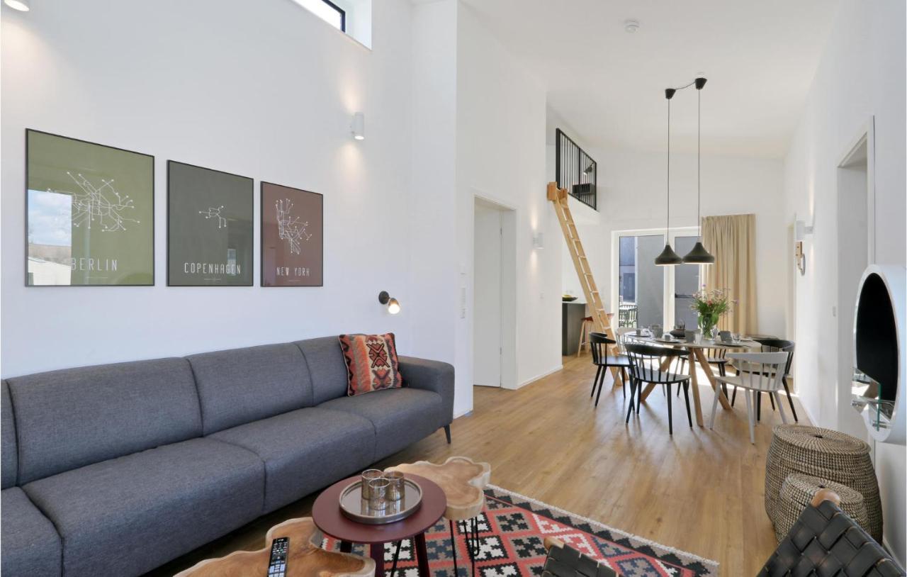 Awesome Home In Lembruch-Duemmer See With Kitchen ภายนอก รูปภาพ