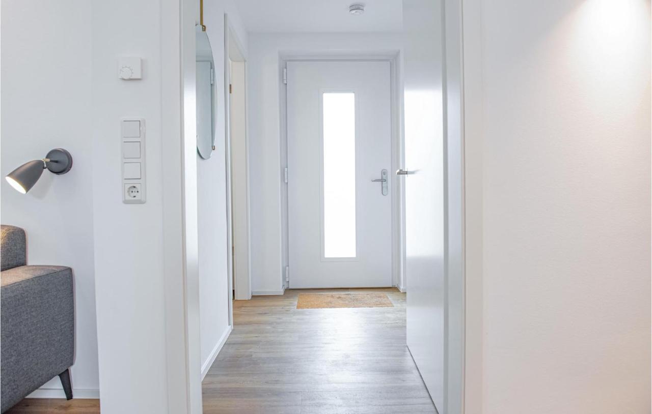 Awesome Home In Lembruch-Duemmer See With Kitchen ภายนอก รูปภาพ