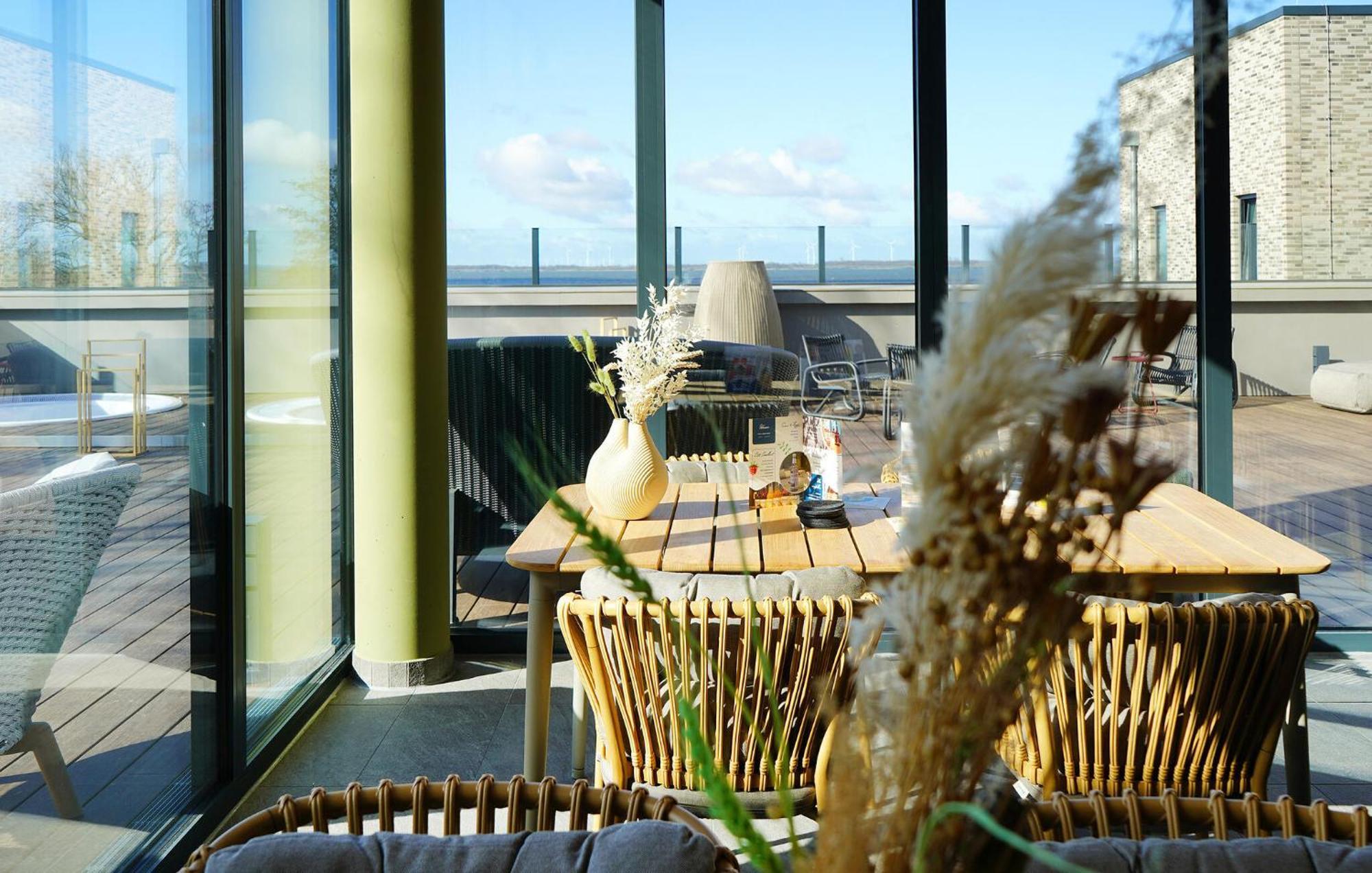 Awesome Home In Lembruch-Duemmer See With Kitchen ภายนอก รูปภาพ